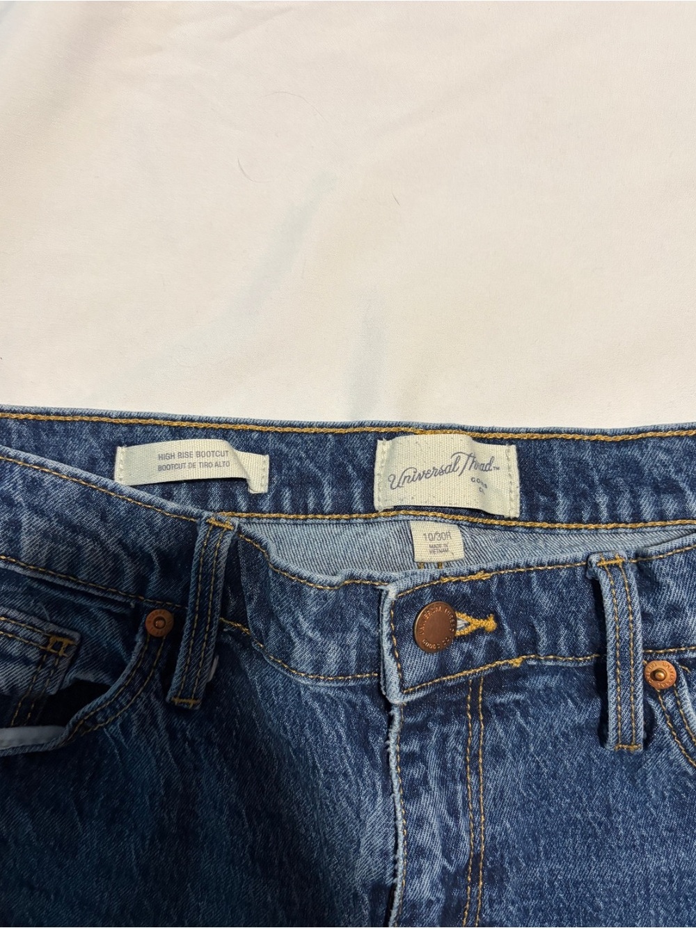 Universal Thread High Rise Bootcut Medium Wash Jeans. - Picture 2 of 6